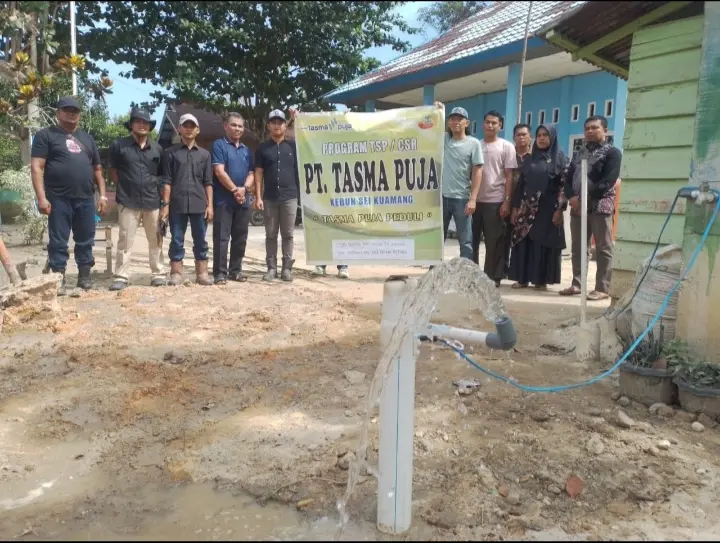 Krisis Air Bersih, PT Tasma Puja Bangun Sumur Bor untuk TK Anur  dan Warga Padang Mutung Kampar