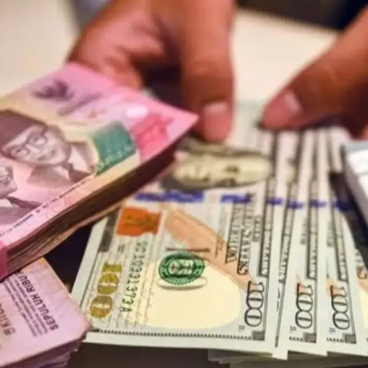 Nyaris Tembus Rp18.200, BI Ungkap Biang Kerok Lemahnya Nilai Tukar Rupiah