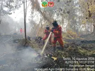 Operasi Darat dan Udara, Manggala Agni Perkuat Personel Padamkan Karhutla di 7 Titik Riau
