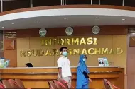 Pangkas Antrean Panjang, RSUD Arifin Achmad Perpanjang Layanan Operasi Hingga Tengah Malam