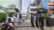 Pasca Dicopot, Kejagung Geledah Kantor BGN Pusat, Penjagaan Ketat Karyawan Dilarang Masuk