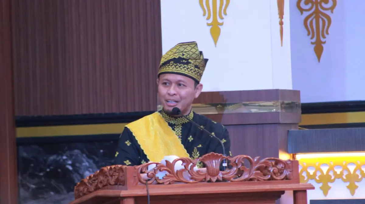 Pelantikan RT dan RW Pekanbaru Digelar Serentak di Danau Buatan, Wako: Tinggal Tunggu Tuah Madani