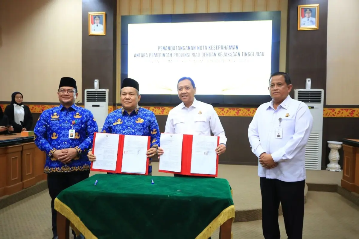 Pemprov Riau dan Kejati Teken MoU Perkuat Pengamanan Aset Daerah, Kajati: Kami Siap Beri Pendampingan