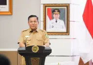Thumbnail SF Hariyanto Minta Investor Gunakan Pelat BM dan Buka Rekening di BRKS