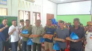 Thumbnail Penutupan Panglong Arang Lumpuhkan Penghasilan Warga, Pemkab Meranti Turun Salurkan Bantuan