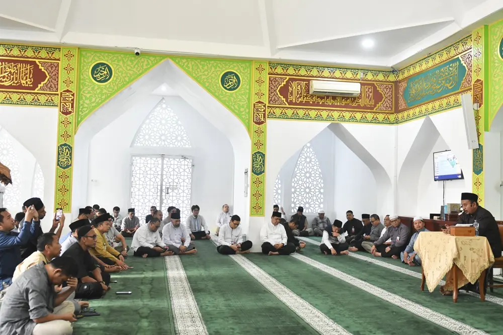 Perkuat Keseimbangan Spiritual dan Profesionalisme, BRK Syariah Gelar Tarbiyah Ruhiyah