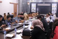 Thumbnail Polda Riau Tertibkan Panglong Arang, DPRD Meranti Cari Solusi untuk Ribuan Pekerja