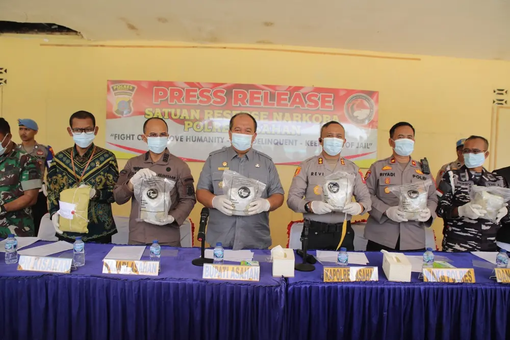 Polres Asahan Ungkap 120 Kasus, Pemkab Hidupkan Kembali 'Desa Bersinar'