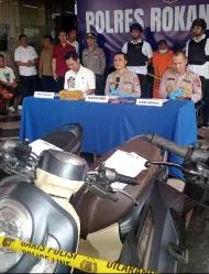 Polres Rohul Ringkus Pelaku Curanmor Viral, Delapan  Motor dan Satu Mobil Dikembalikan Gratis