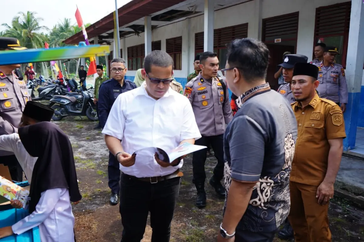Program Perpustakaan Keliling Polres Meranti Diuji Langsung Tim Kompolnas di Sendaur