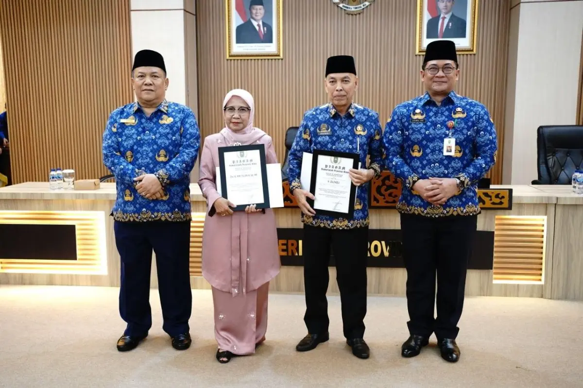 Purna Tugas, Pemprov Riau Lepas Dua Kepala Dinas Mimi Yuliani Nasir dan Zulfadli
