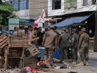 Thumbnail Ratusan Petugas Satpol PP, TNI dan Polri Siap Amankan Penertiban Pedagang Jalan Teratai Pekanbaru