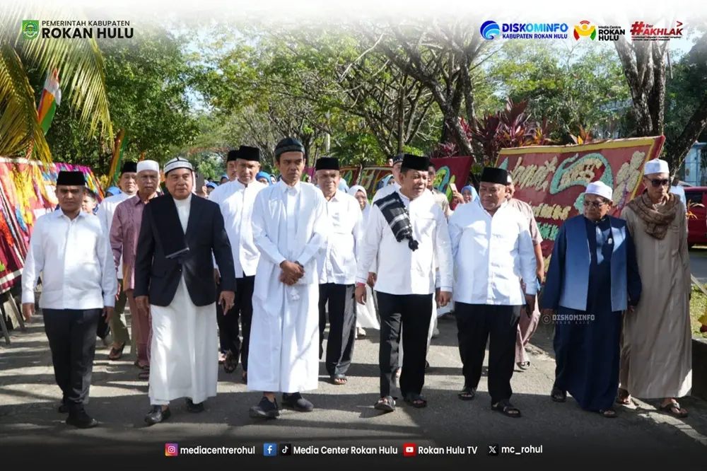 Ribuan Jemaah Padati Haul Syekh Ibrahim Al-Khalidi, Dihadiri Wabup Rohul, Anggota DPR RI hingga UAS