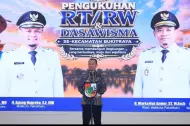 Thumbnail Ribuan RT/ RW dan Dasa Wisma Dilantik, Wali Kota Pekanbaru: Tak Ada Lagi Plt, Semua Bisa Gerak Cepat!