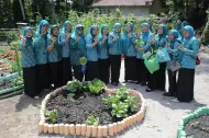 Target Juara Provinsi, Ny. Yusnila Taufik Evaluasi Pekarangan Pangan dan Administrasi Desa