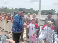 Thumbnail Tatap Peparnas 2028, Bupati Rohul Anton Gelontorkan Bantuan Alat Olahraga Atlet Difabel NPCI