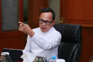 Tegas! Wamendagri Minta Masyarakat Viralkan ASN yang Keluyuran Saat WFH