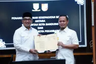 Teken MoU Wujudkan "Kota Kembar" Pekanbaru-Bandung Sejajar Dengan Kota Besar