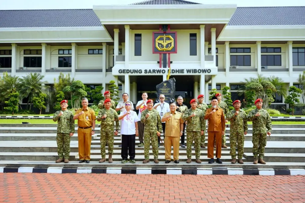 Temui Panglima Kopasus, Plt Gubri Dukung Keberadaan Group 3 Kopasus di Riau