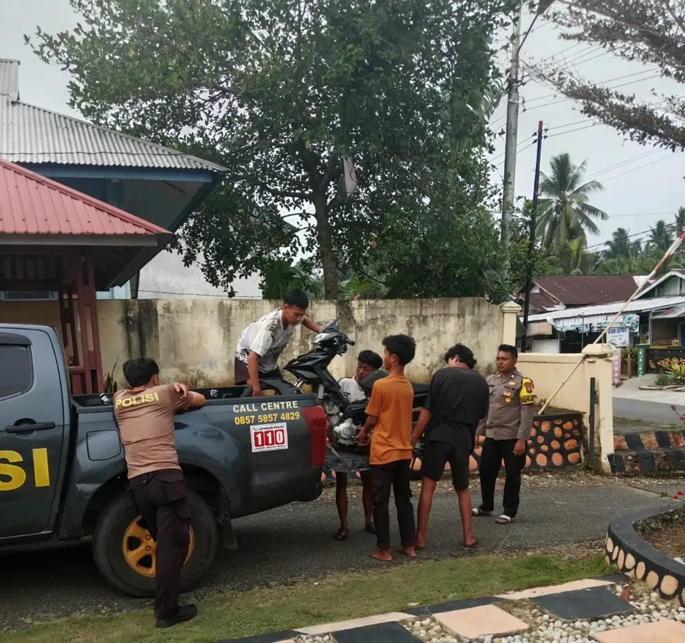 Tertibkan Balap Liar, Polsek Pino Amankan Enam Pelajar dan Empat Sepeda Motor