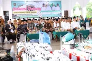 Tiba di Kisaran, Bupati Taufik Zainal Abidin Sambut 240 Jemaah Haji Kloter KNO 07 Asahan
