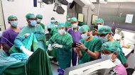 Thumbnail Tim Dokter RSUD Arifin Achmad Sukses Atasi Penyakit Langka, Hanya 37 Kasus di Dunia