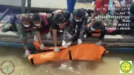 Tim SAR Temukan 1 Korban Kapal Tenggelam di Perairan Meranti, Korban Lainnya Dalam Pencarian