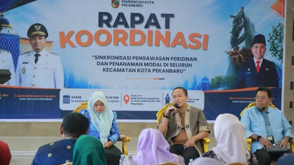 Wako Agung Sebut Program Rp100 Juta per RW Pekanbaru Mulai Berjalan