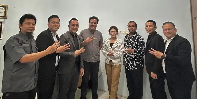 'Zelong' Jadi Pembuka Hangat Pertemuan Whiz Prime Hotel dan AmiraRiau.com