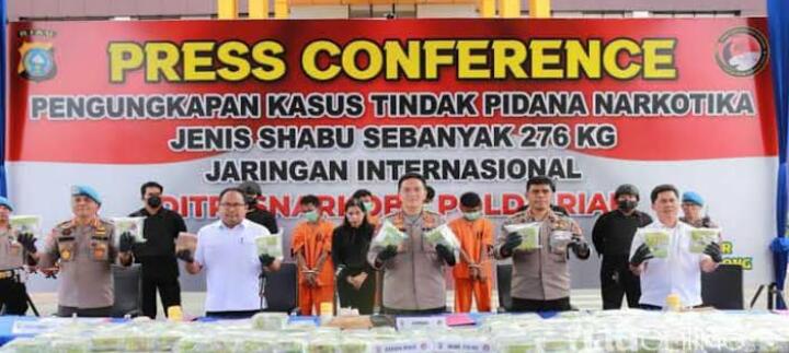 Polda Riau Amankan 276 Kg Shabu, Satu Tersangka Tewas Ditembak