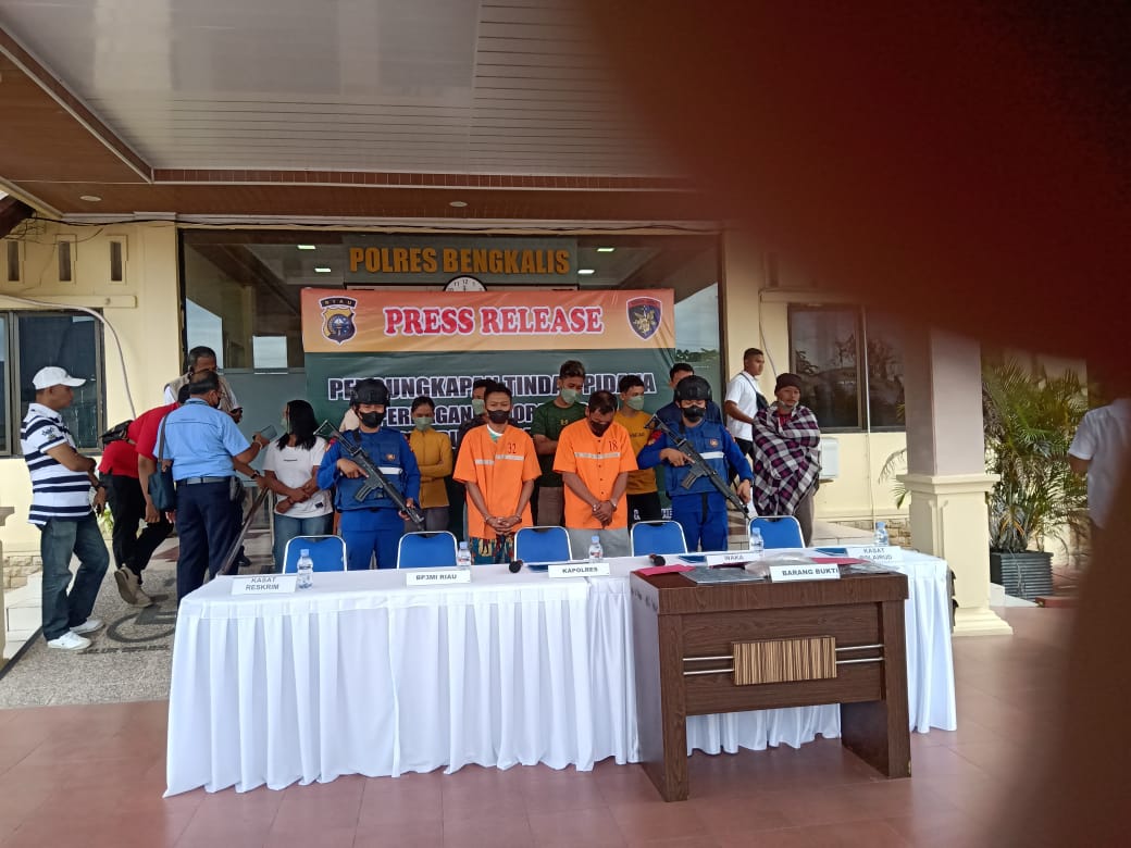 Polres Bengkalis Berhasil Amankan Delapan Korban TKI Asal Lampung dan Dua Tersangka