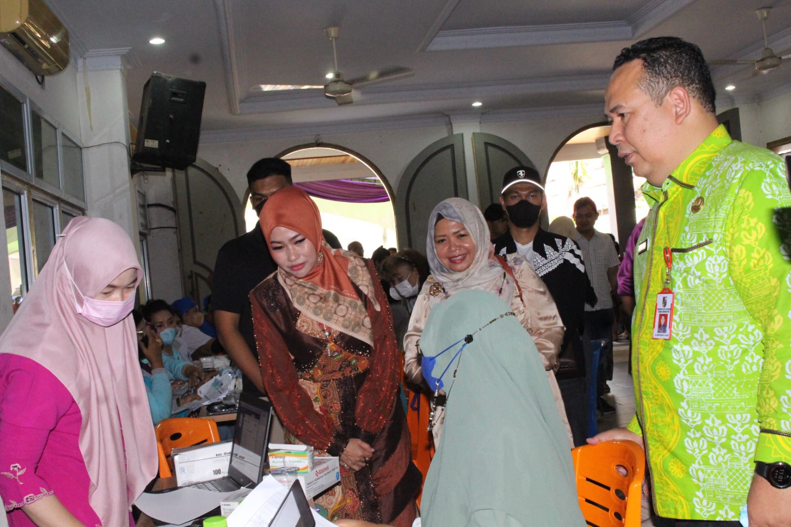 Prioritaskan Lansia, Diskes Pekanbaru dan USAID Gelar Vaksinasi Massal