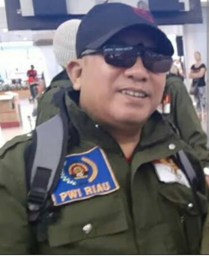 Dheni Kurnia: Jangan Kritik Pakai Kacamata Kuda
