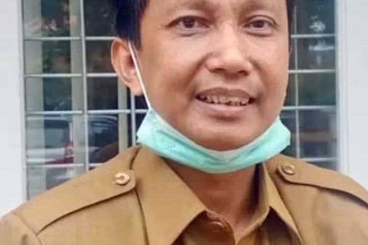 Pemprov Riau Kucurkan Dana Rp 76,704 Milyar Untuk Gaji Guru Bantu 2023