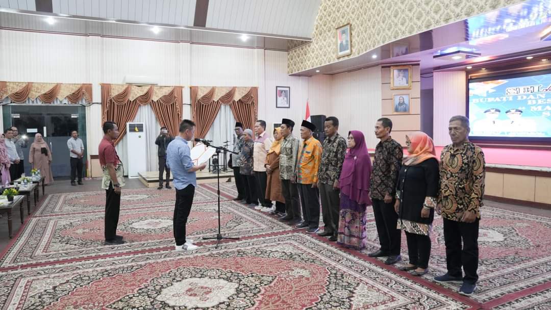 Dihadiri Bupati dan Wabup Rohil, IKA SMAN 360 Bagansiapiapi Gelar 'Djoempo nak Bekombow'