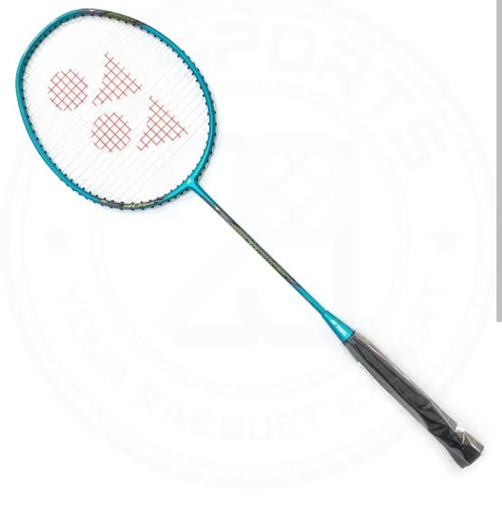 Hanya Rp 300 Ribuan, Update Daftar Harga Terbaru Raket Yonex dan Spesifikasinya