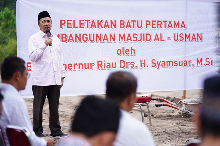 Masjid Al-Usman, Dibangun di Kompleks Kediaman Gubri oleh Seorang Donatur