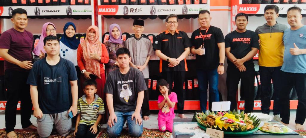 Eksis Bersama Maxxis, Raja Motor Jadi Toko Model M2TC Pertama di Sumatera