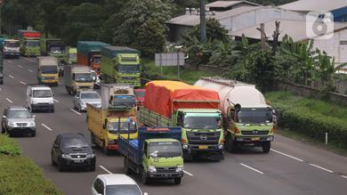 Selama  Idul Fitri, Truk Dilarang  Melintas di Jalur Mudik