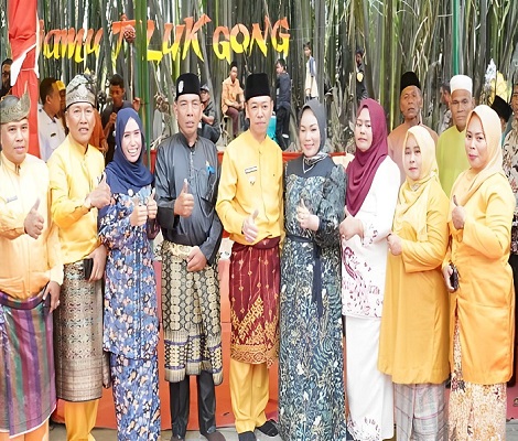 Bupati Rohil Apresiasi Datuk Penghulu yang Menjaga Sejarah Raja Bejamu
