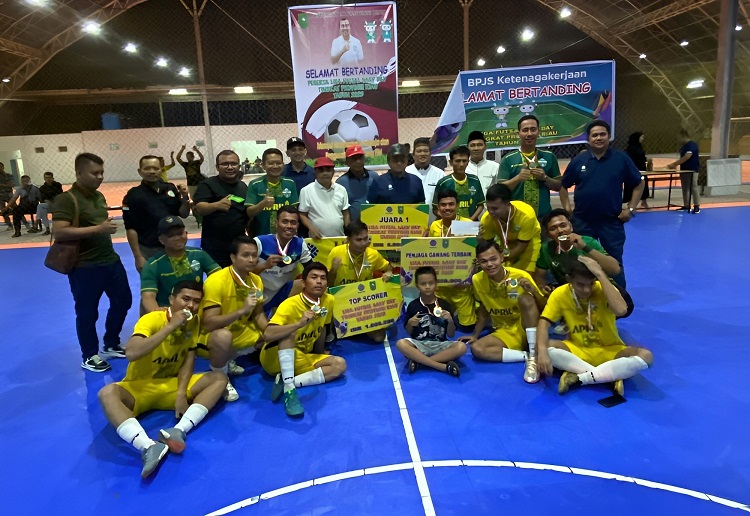 PT RAPP dan BRK Syariah Juara Futsal Piala Menaker 2023