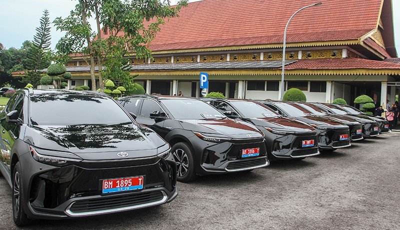 Pengadaan Mobil Listrik Pemprov Riau Sudah Sesuai Dengan Instruksi Presiden