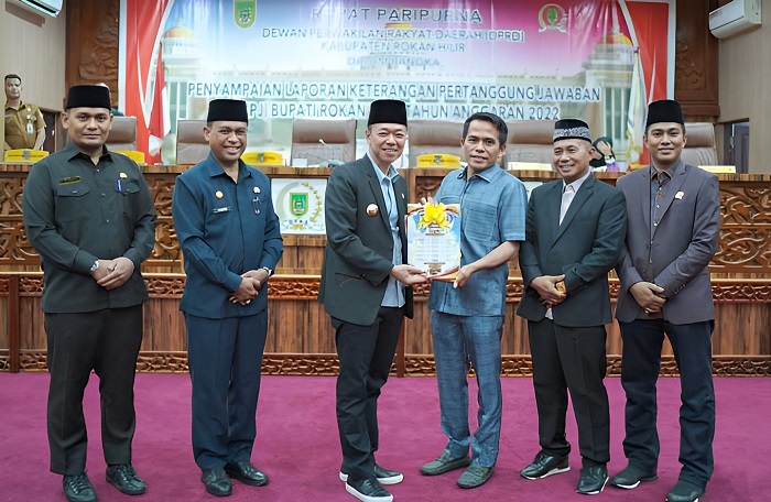 Bupati Rohil Sampaikan LKPJ 2022, Afrizal Sintong Berharap Dukungan DPRD