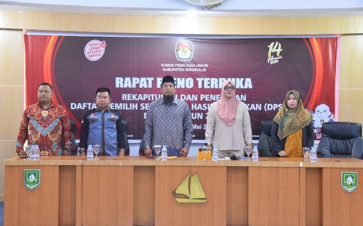 Hadiri Rapat Pleno, Bupati Bengkalis Imbau Masyarakat Tingkatkan Peran Aktif Dalam Validasi Data DPT Pemilu