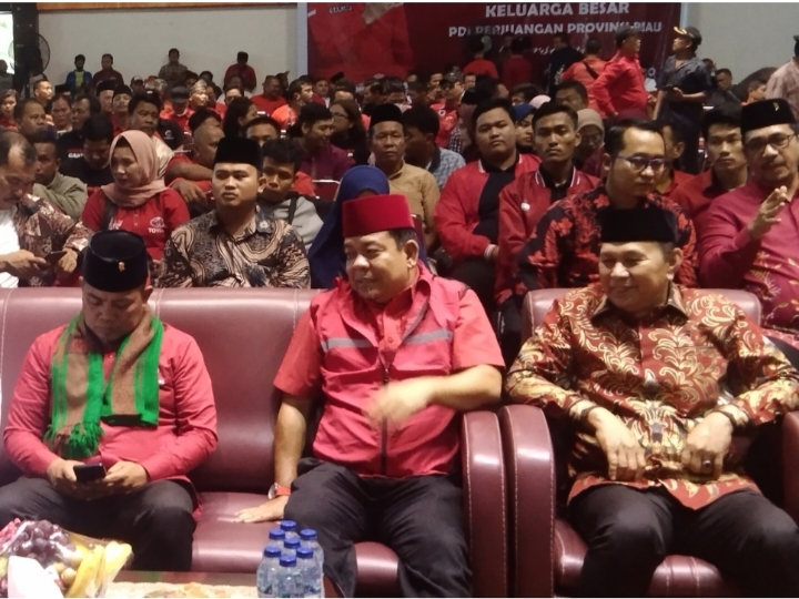 Tiga Kepala Daerah Hadiri Halal Bihalal Relawan Ganjar dan Keluarga Besar PDI Perjuangan Riau