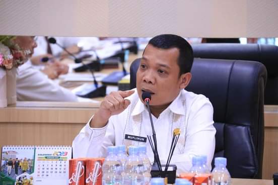 Pj Walikota Pekanbaru Ancam Copot Jabatan Kepala Sekolah Jika Terbukti Pungli