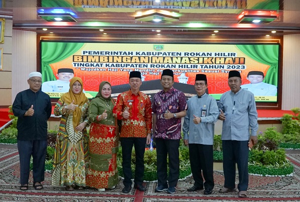 Bupati Afrizal tak Ingin Ada Calon Jamaah Haji Rohil yang Sakit