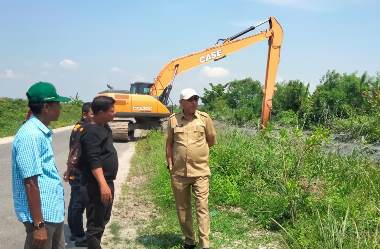 Antisipasi Banjir, Pemkab Rohil Normalisasi Sungai di Bangko dan Sinaboi