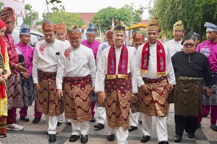 Ucapkan Selamat hari Jadi Pekanbaru, Gubri Minta Cegah Stunting dan Kemiskinan