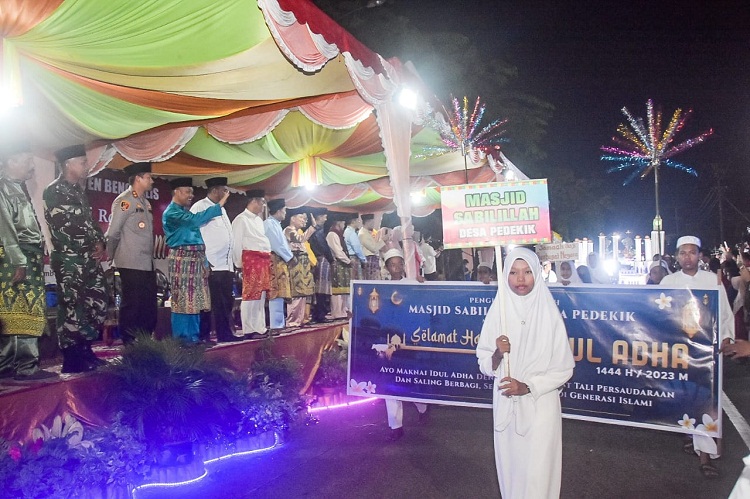 Masjid Al Muslihun, Surau Darul Wustho, SMAN 1, dan SMPN 1 Bengkalis Terbaik Pawai Takbir